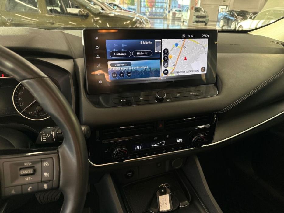 NISSAN Qashqai 2024