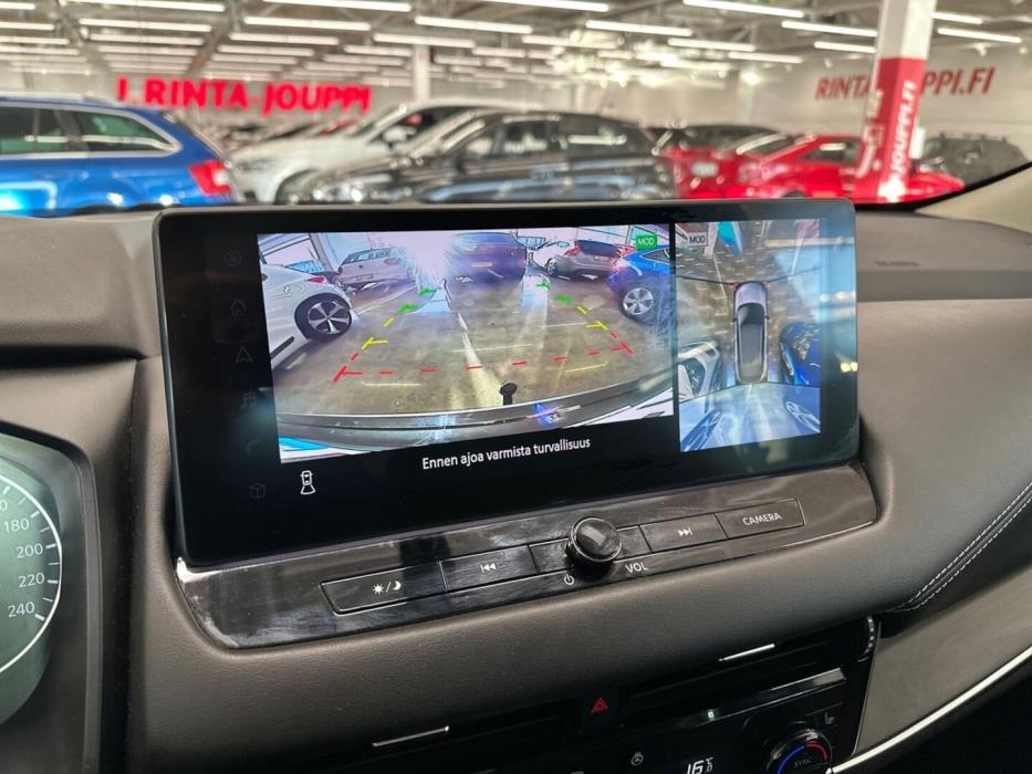 NISSAN Qashqai 2024