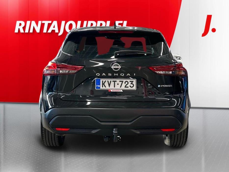 NISSAN Qashqai 2024