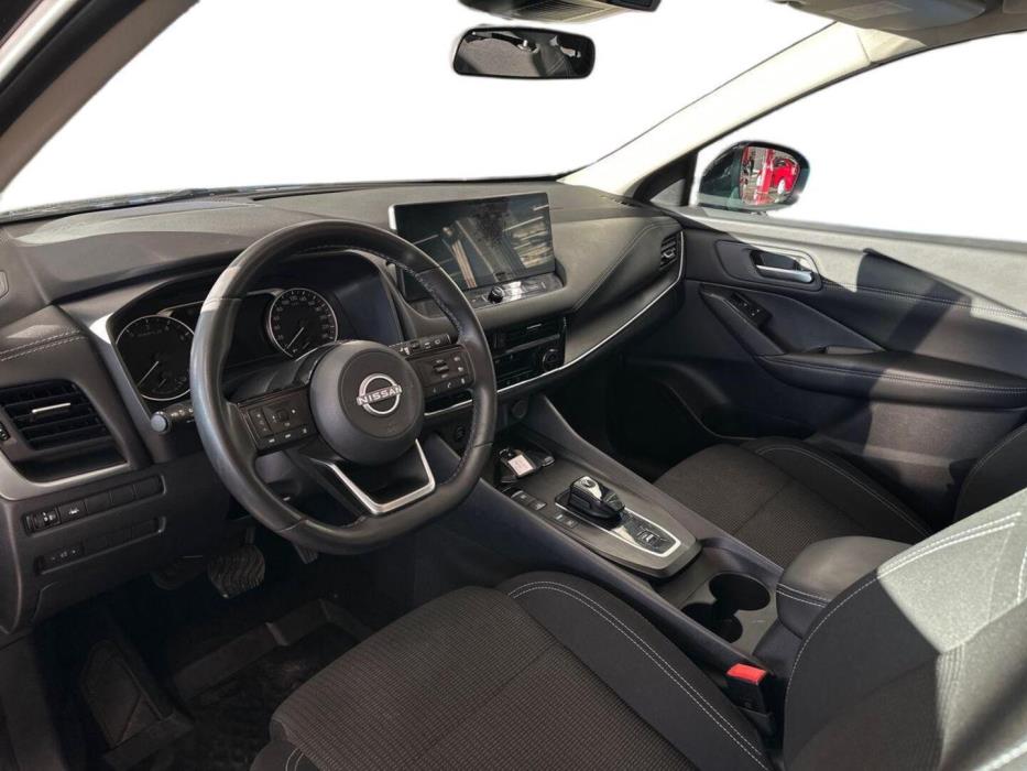 NISSAN Qashqai 2024
