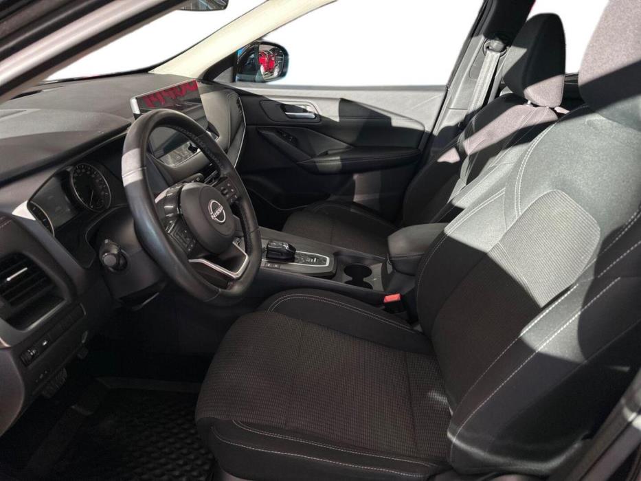 NISSAN Qashqai 2024