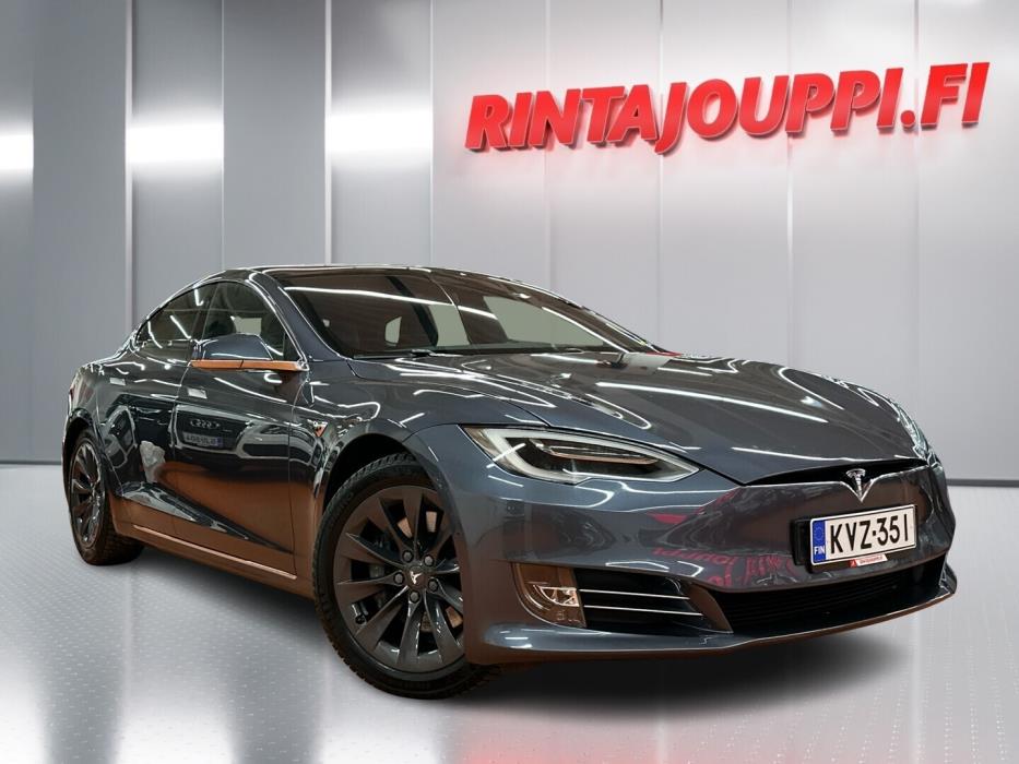 TESLA Model S 2018