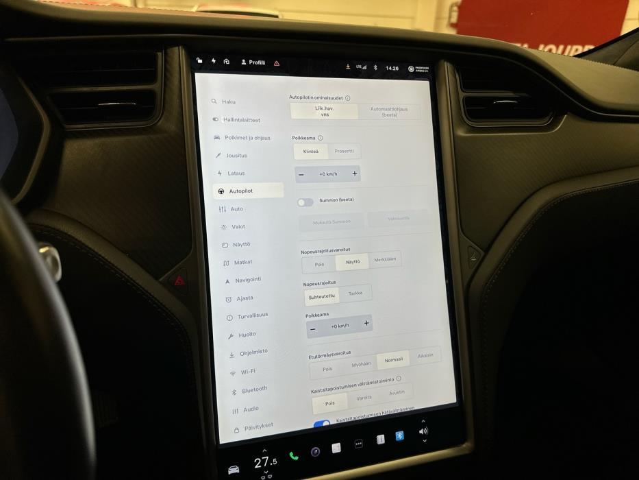 TESLA Model S 2018