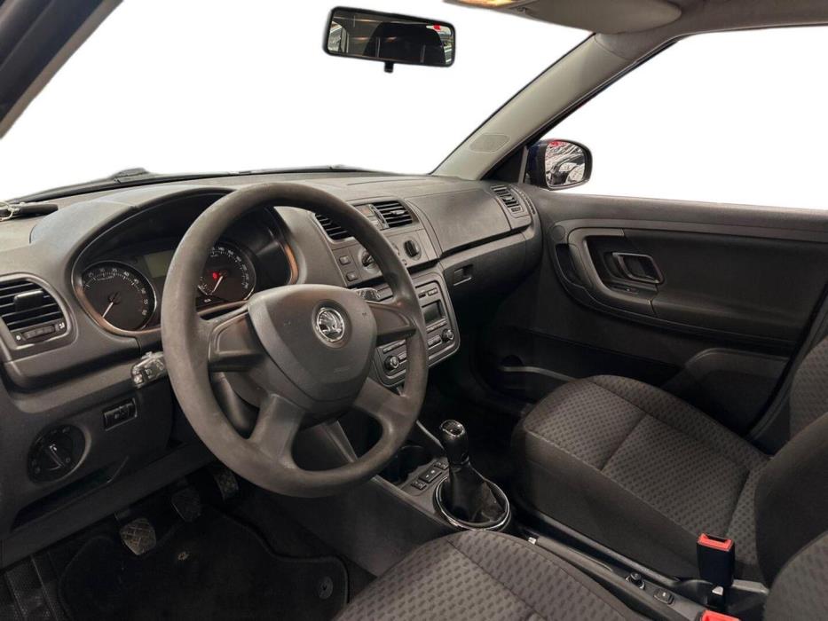 SKODA Fabia 2013