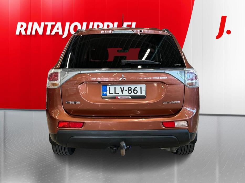MITSUBISHI Outlander 2013