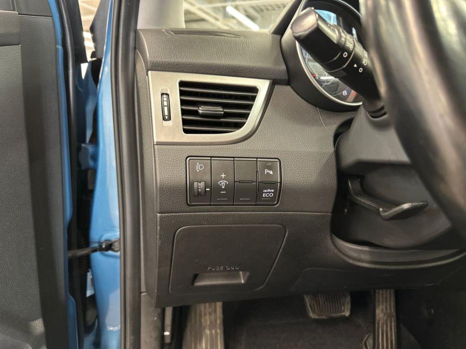 HYUNDAI i30 5d 2013