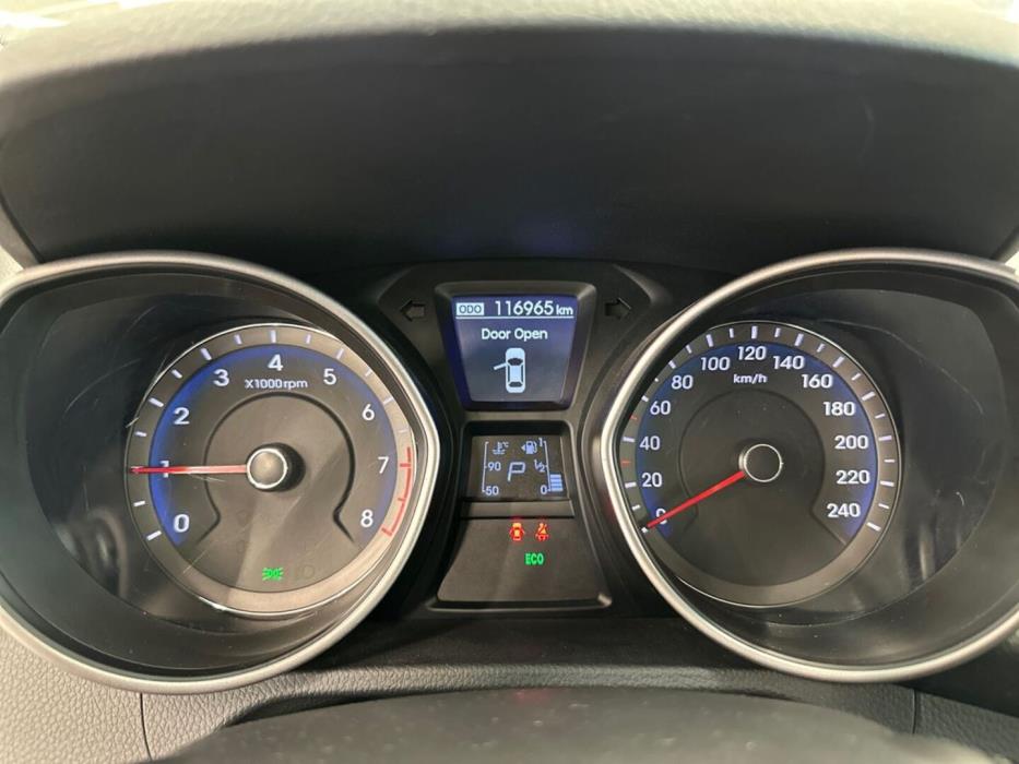 HYUNDAI i30 5d 2013