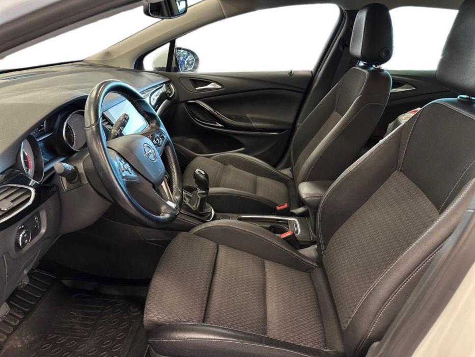 OPEL Astra 2017