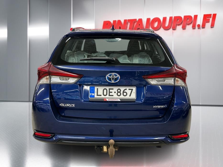 TOYOTA Auris 2017