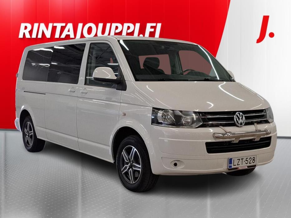 VOLKSWAGEN Caravelle 2012