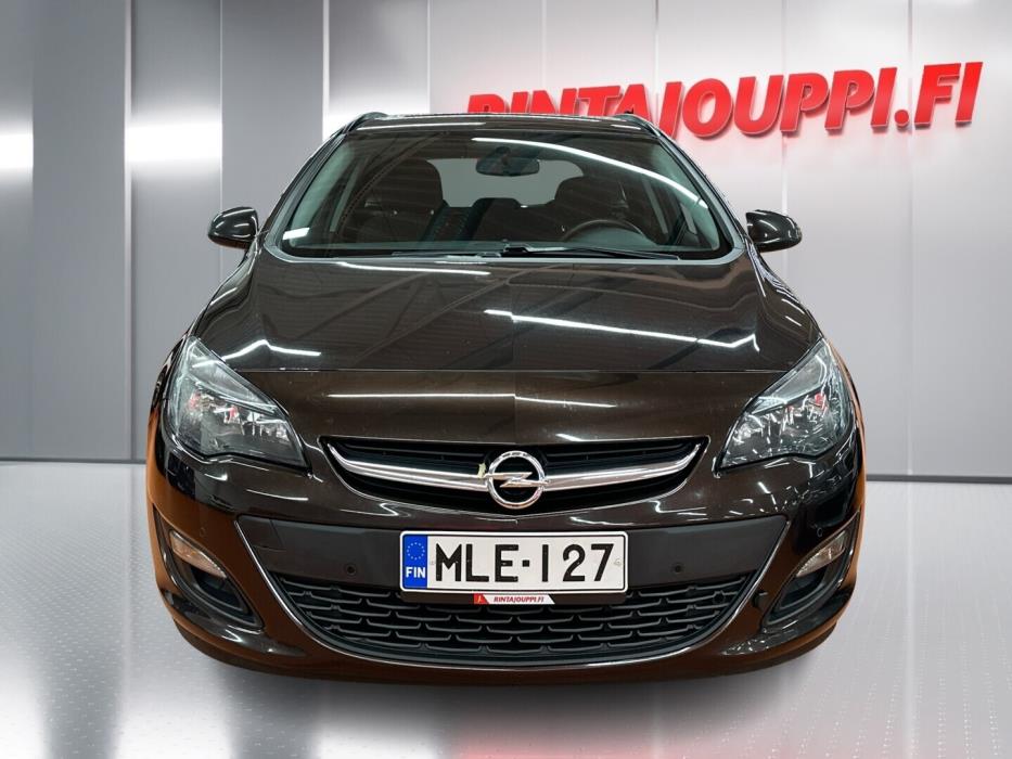 OPEL Astra 2012