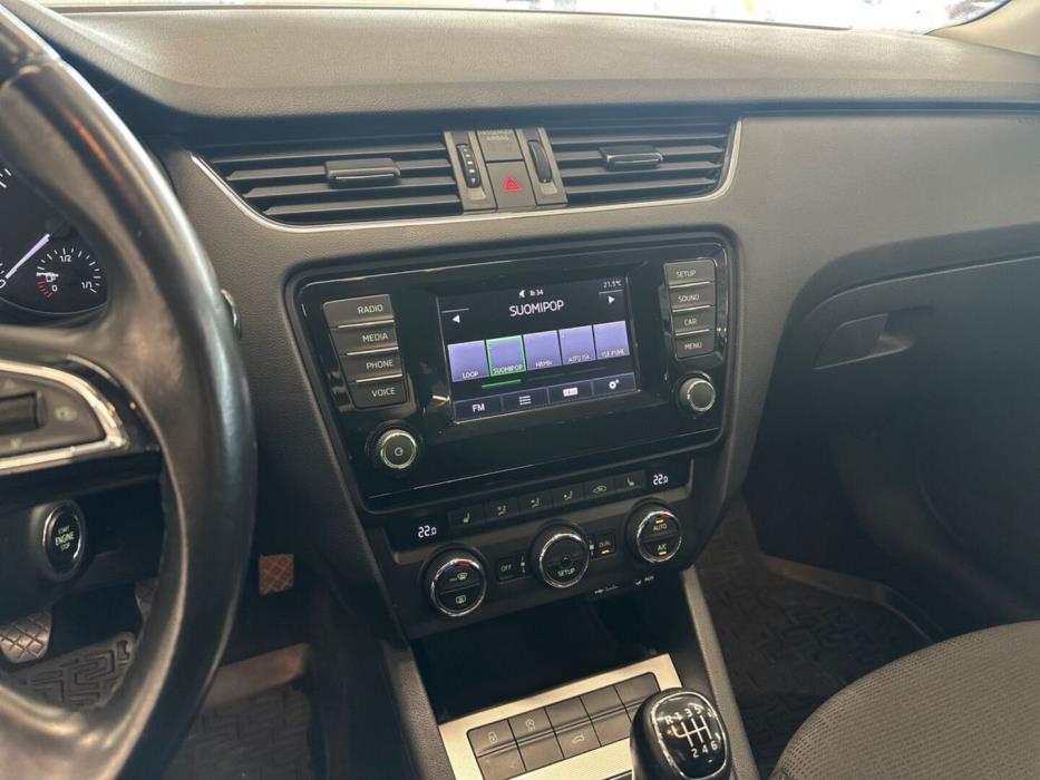 SKODA Octavia 2014