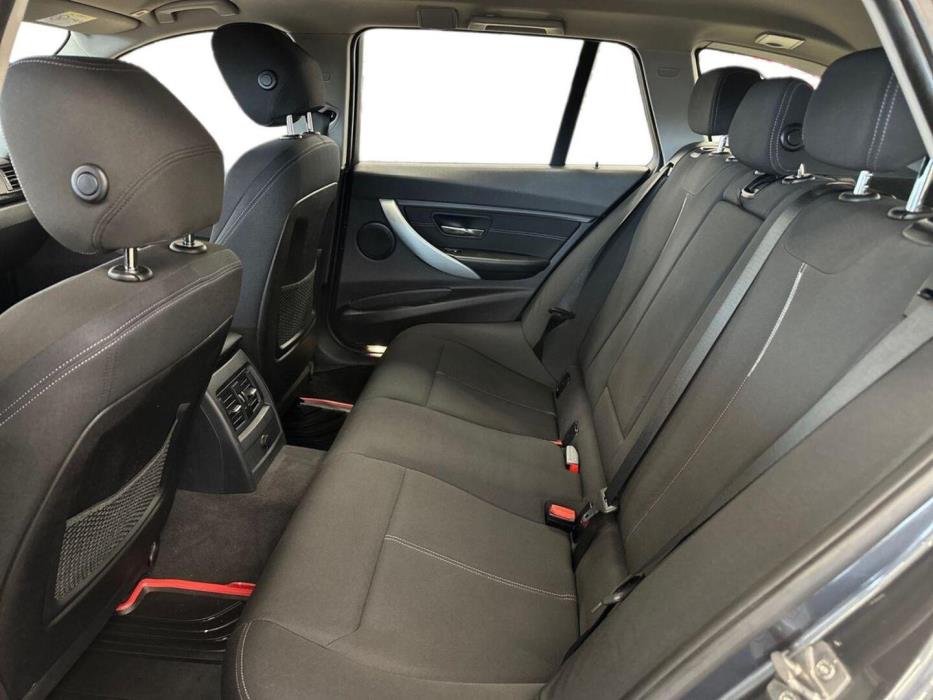 BMW 320 2014