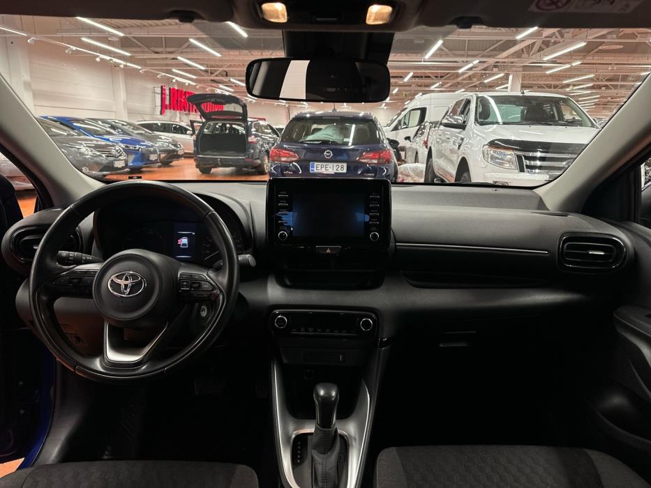 TOYOTA Yaris 2022
