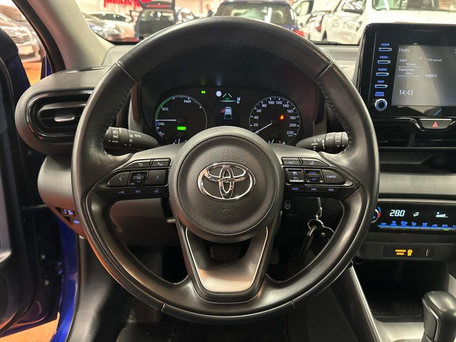 TOYOTA Yaris 2022