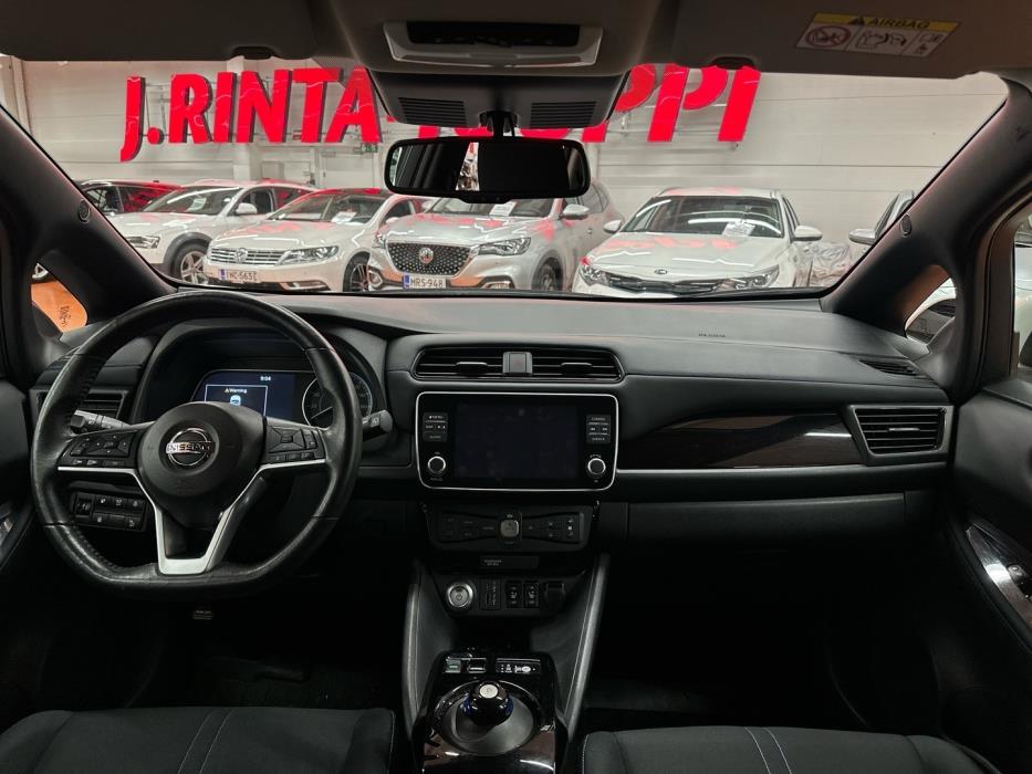 NISSAN Leaf 2021