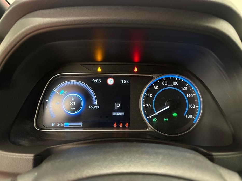 NISSAN Leaf 2021