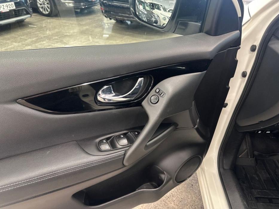 NISSAN Qashqai 2020