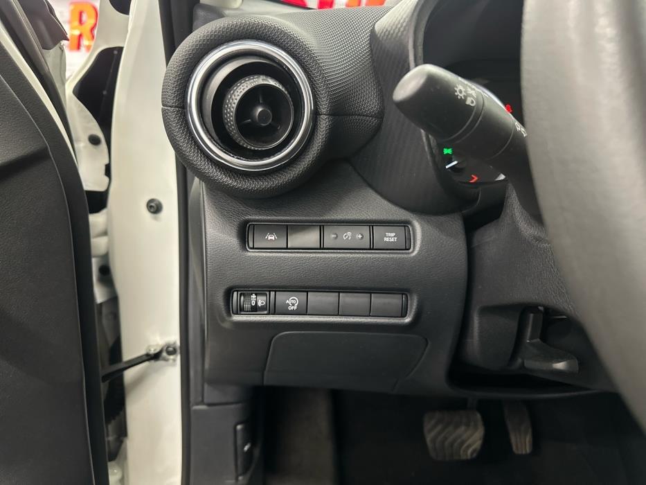 NISSAN Juke 2021