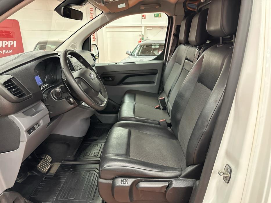 TOYOTA Proace 2021