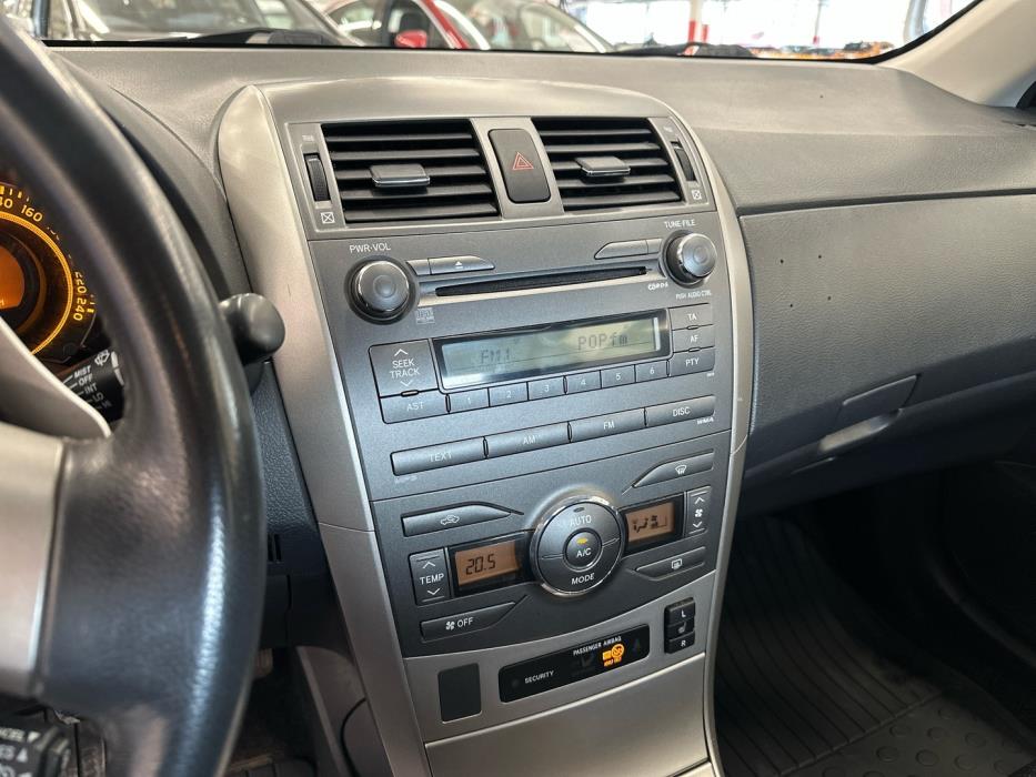 TOYOTA Corolla 2007