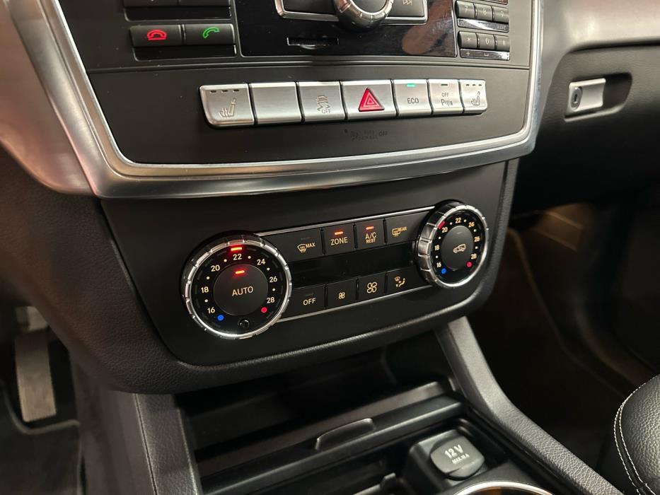 MERCEDES-BENZ ML 2011