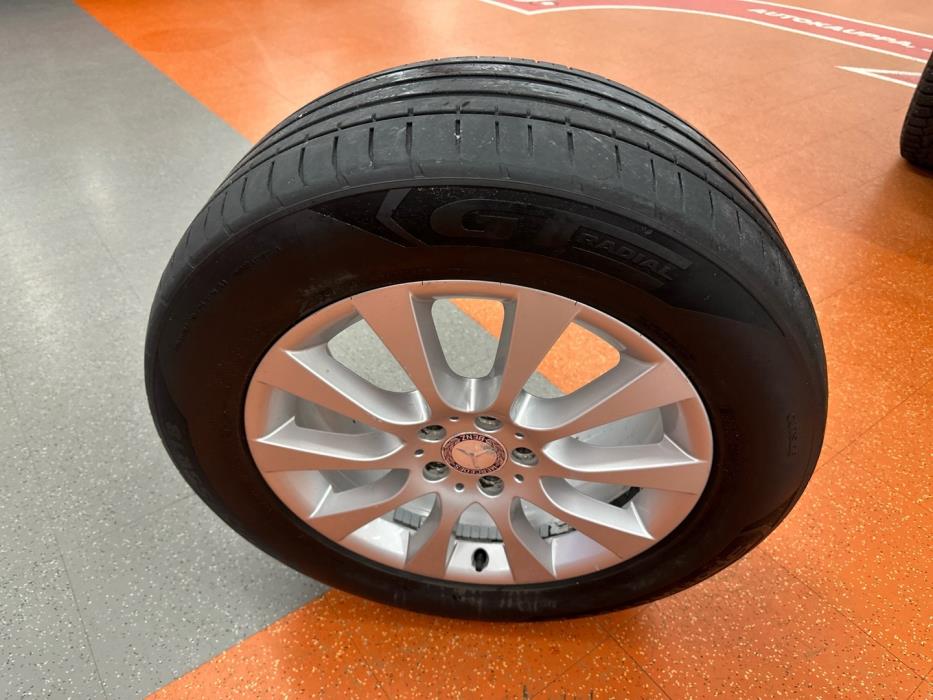 MERCEDES-BENZ ML 2011