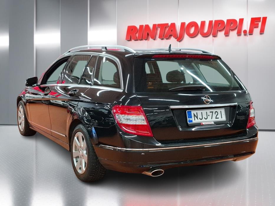 MERCEDES-BENZ C 2010