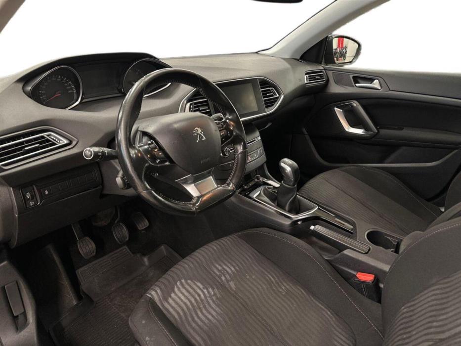PEUGEOT 308 2013