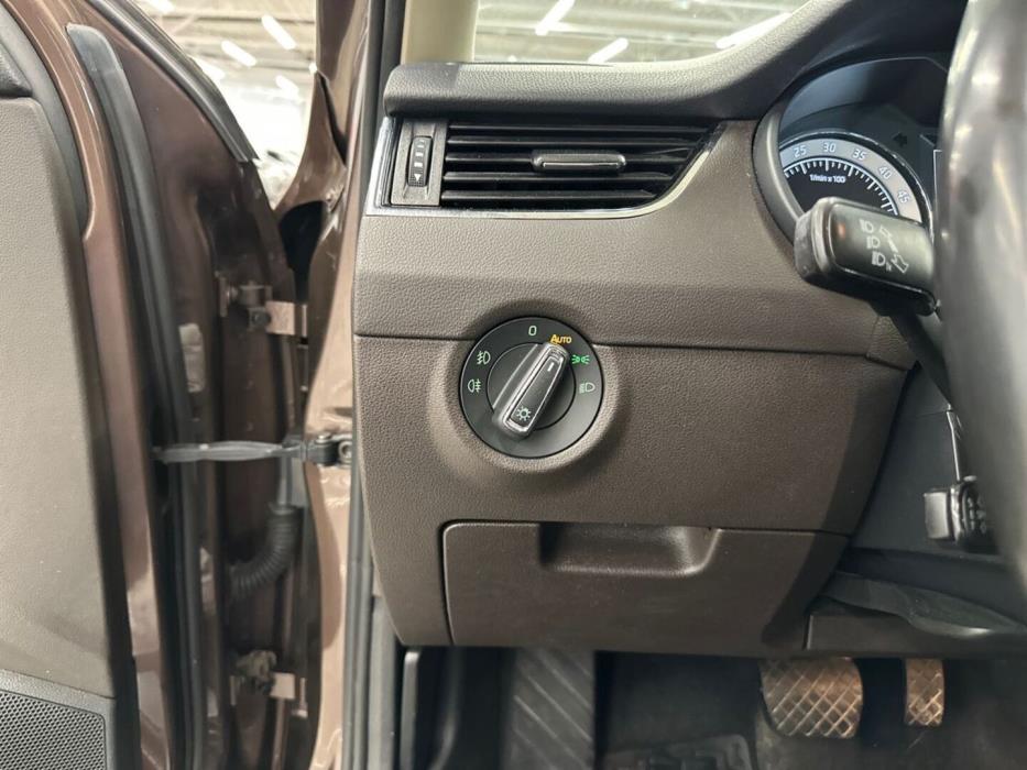 SKODA Octavia 2016
