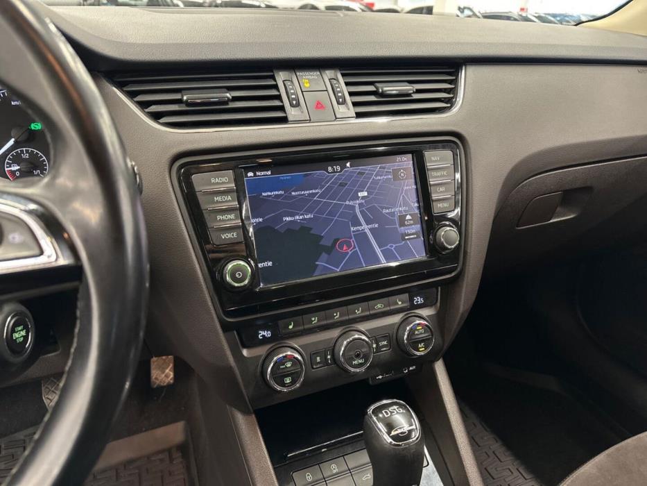 SKODA Octavia 2016