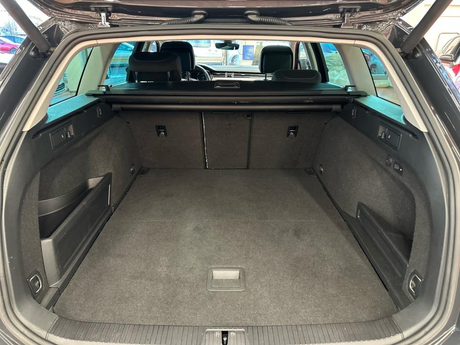 VOLKSWAGEN Passat 2020