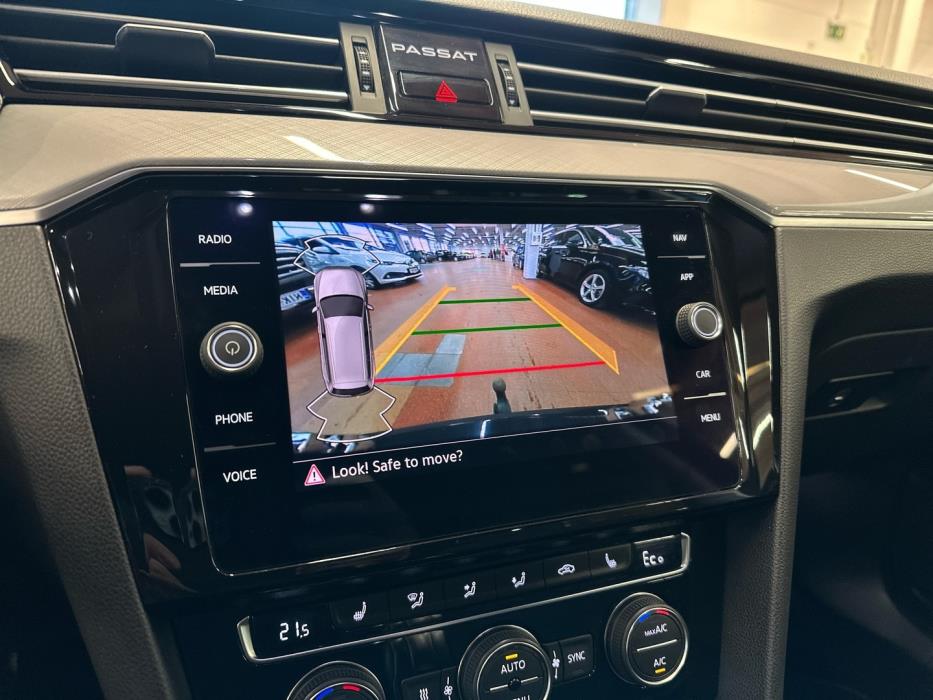 VOLKSWAGEN Passat 2020