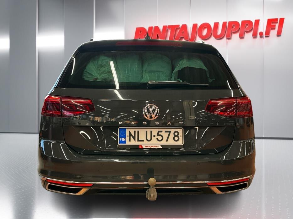 VOLKSWAGEN Passat 2020