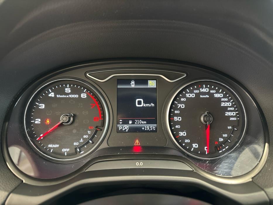 AUDI Q2 2021