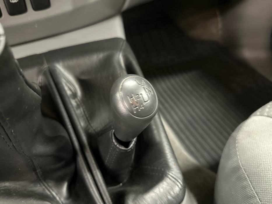 TOYOTA Hilux 2012