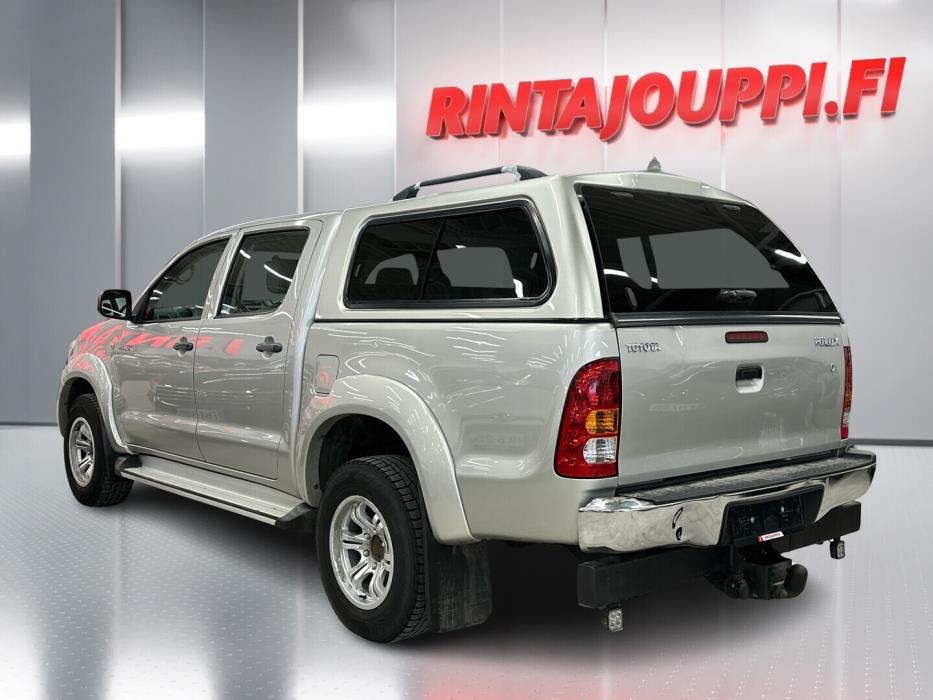 TOYOTA Hilux 2012