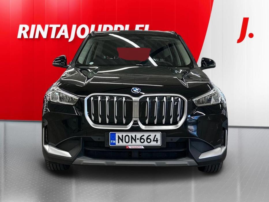 BMW iX1 2024