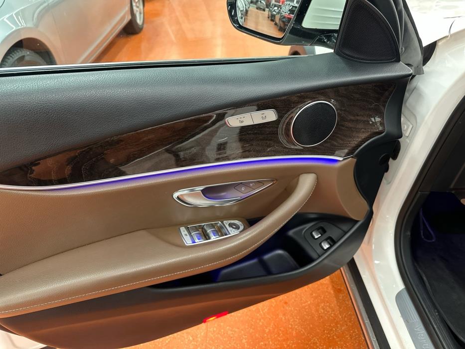 MERCEDES-BENZ E 2017