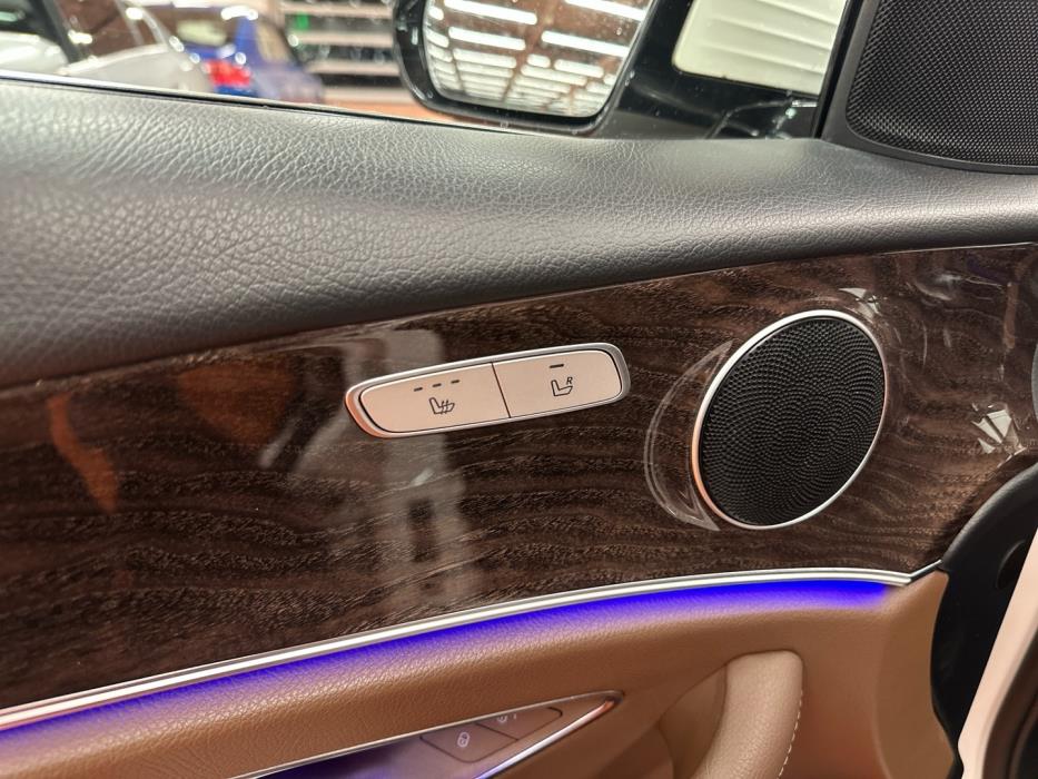 MERCEDES-BENZ E 2017