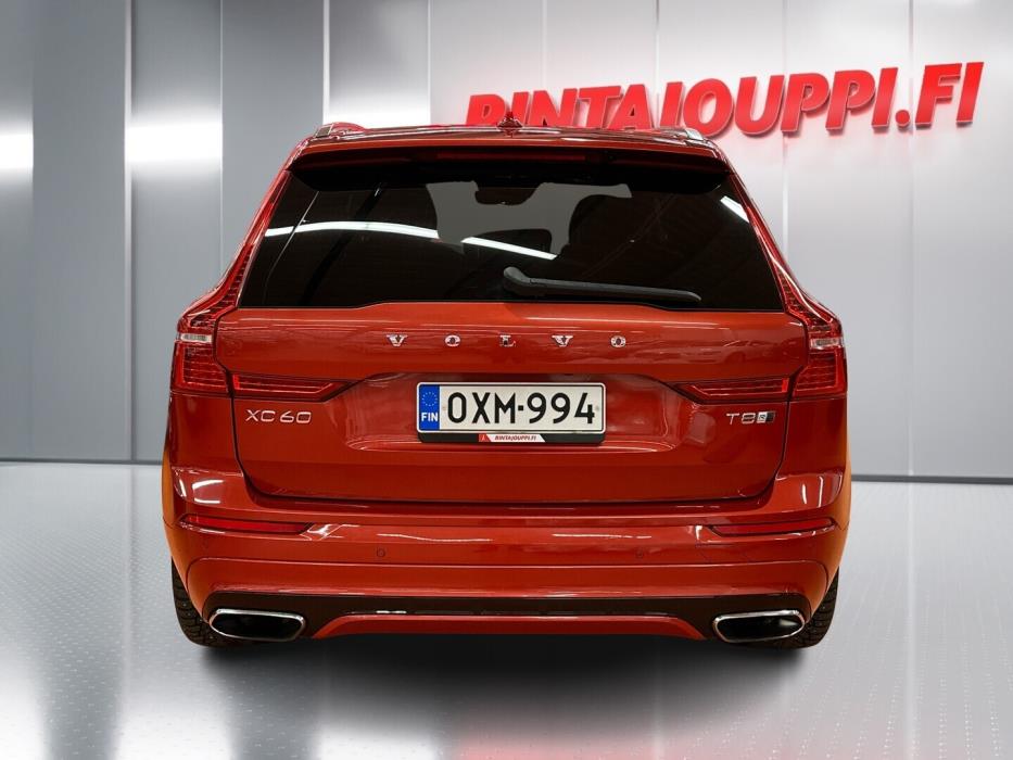 VOLVO XC60 2018