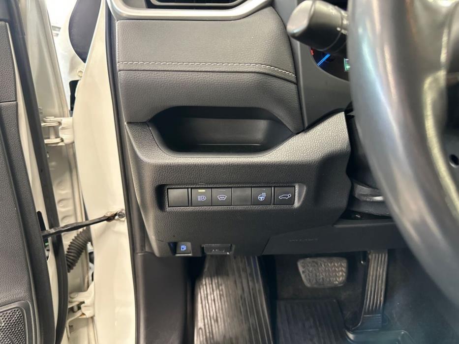 TOYOTA RAV4 2021
