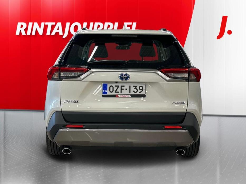 TOYOTA RAV4 2021