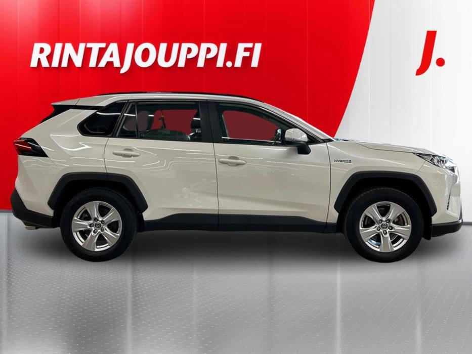 TOYOTA RAV4 2021