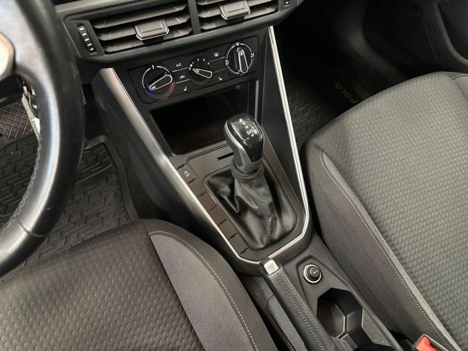 VOLKSWAGEN Polo 2022