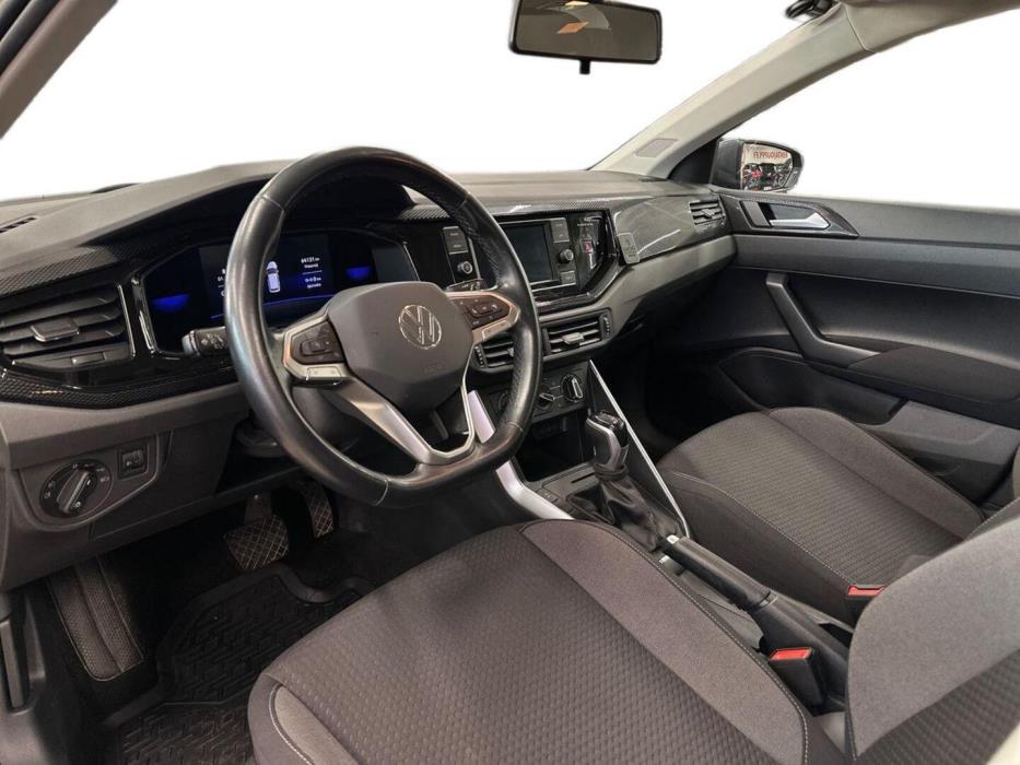 VOLKSWAGEN Polo 2022