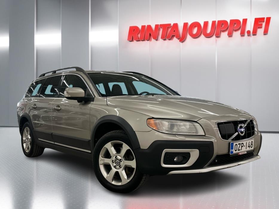 VOLVO XC70 2010
