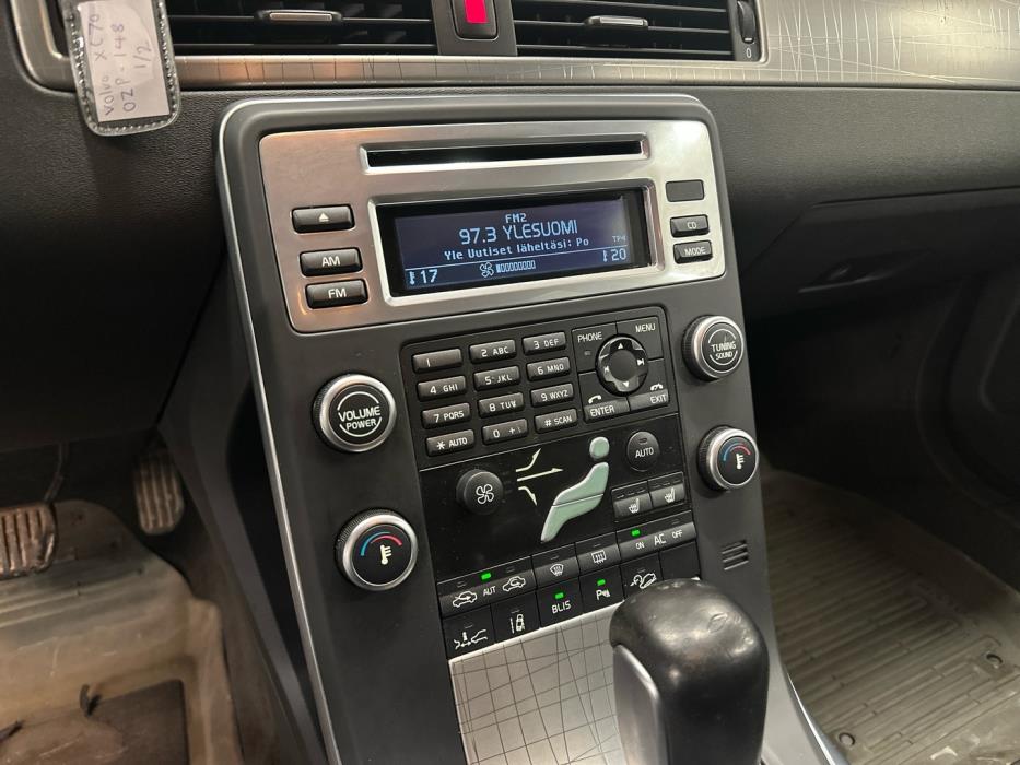VOLVO XC70 2010