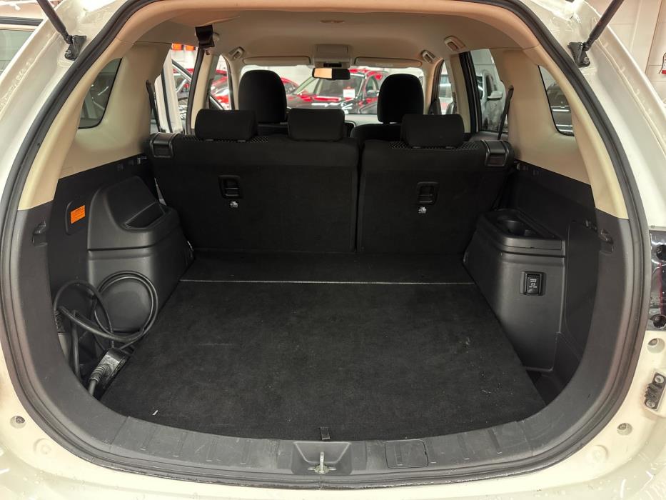 MITSUBISHI Outlander PHEV 2020