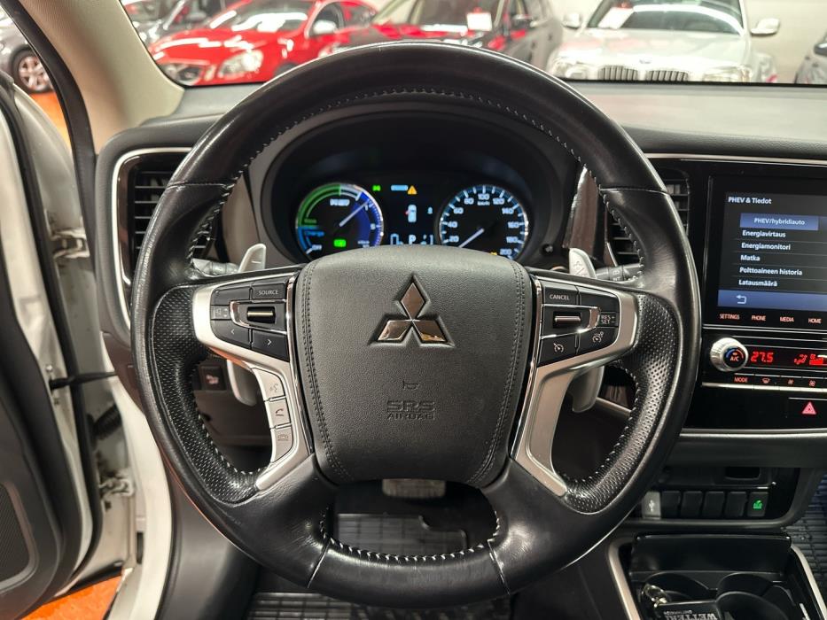 MITSUBISHI Outlander PHEV 2020